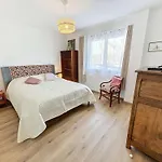 Moderne 5 Au Bord De La Avec Parking Inclus - Fr-1-361-540 Nyaraló