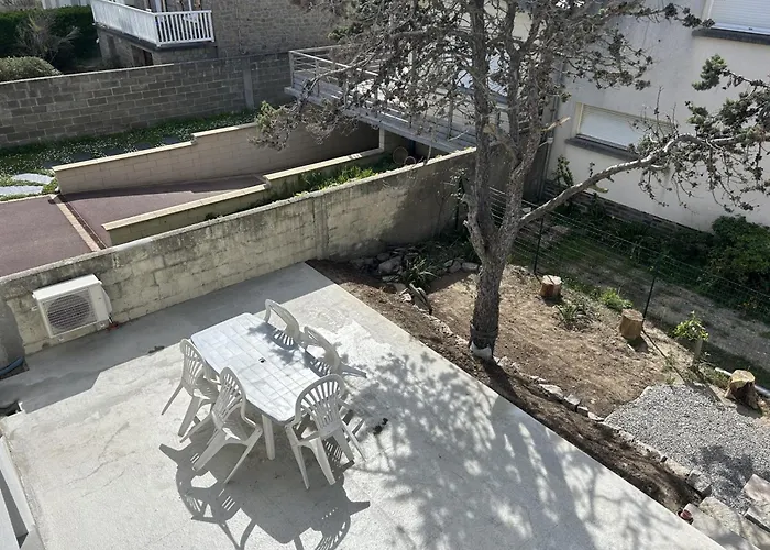 Feriehus Moderne 5 Au Bord De La Avec Parking Inclus - Fr-1-361-540