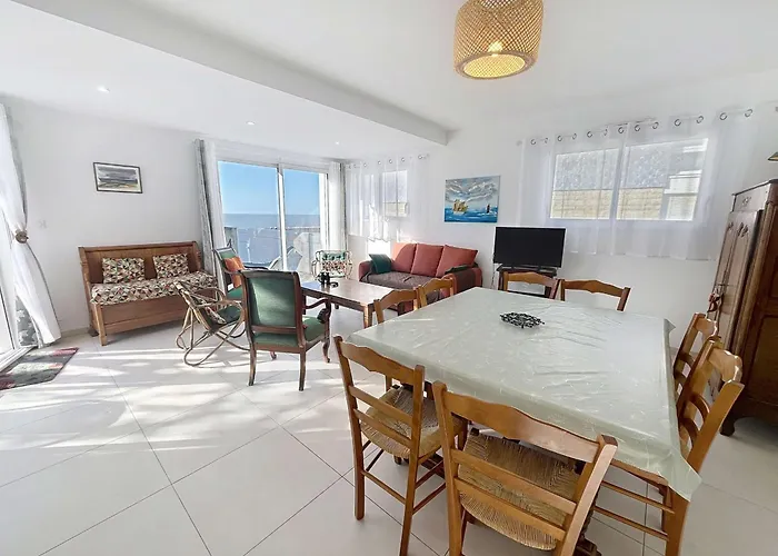 Moderne 5 Au Bord De La Avec Parking Inclus - Fr-1-361-540 Jullouville-les-Pins