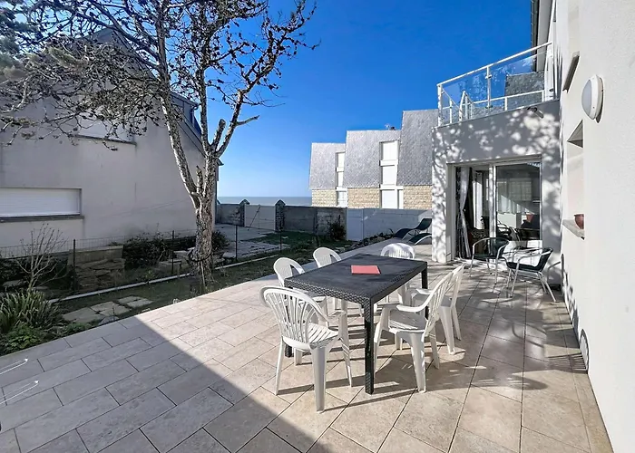 Moderne 5 Au Bord De La Avec Parking Inclus - Fr-1-361-540